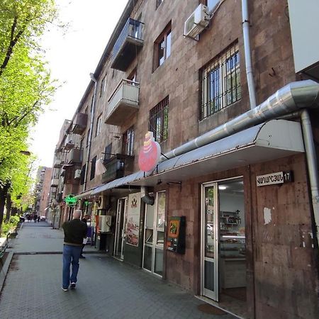 Appartment Lux, 2 Bedroom Yerevan Luaran gambar