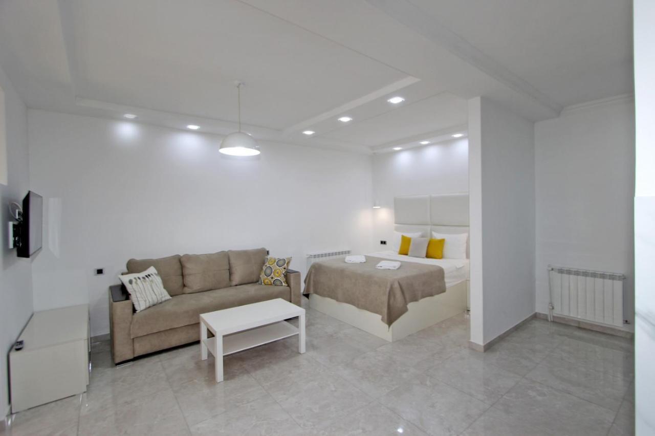 Appartment Lux, 2 Bedroom Yerevan Luaran gambar